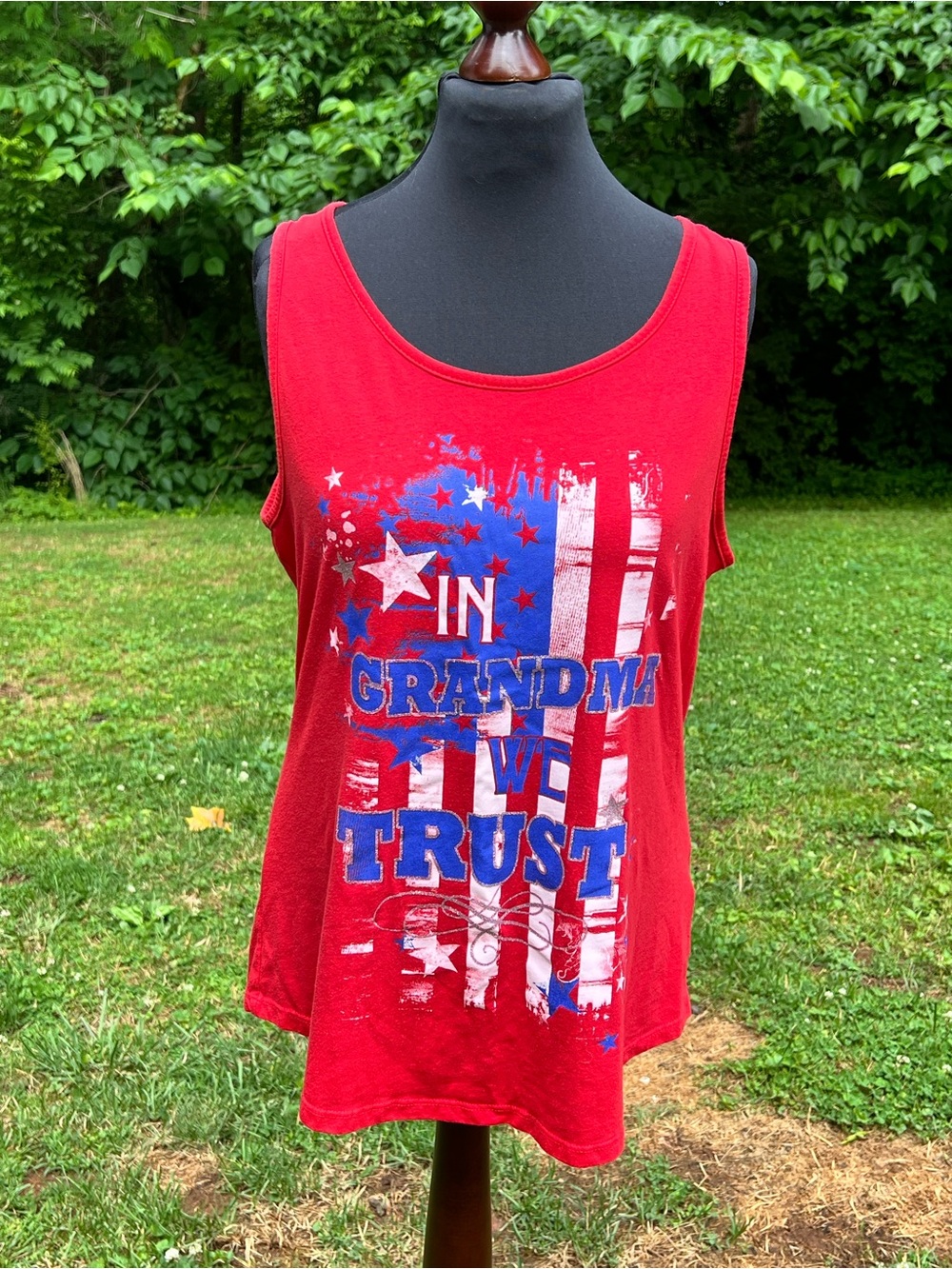 Red 'In Grandma We Trust' Graphic Tank Top